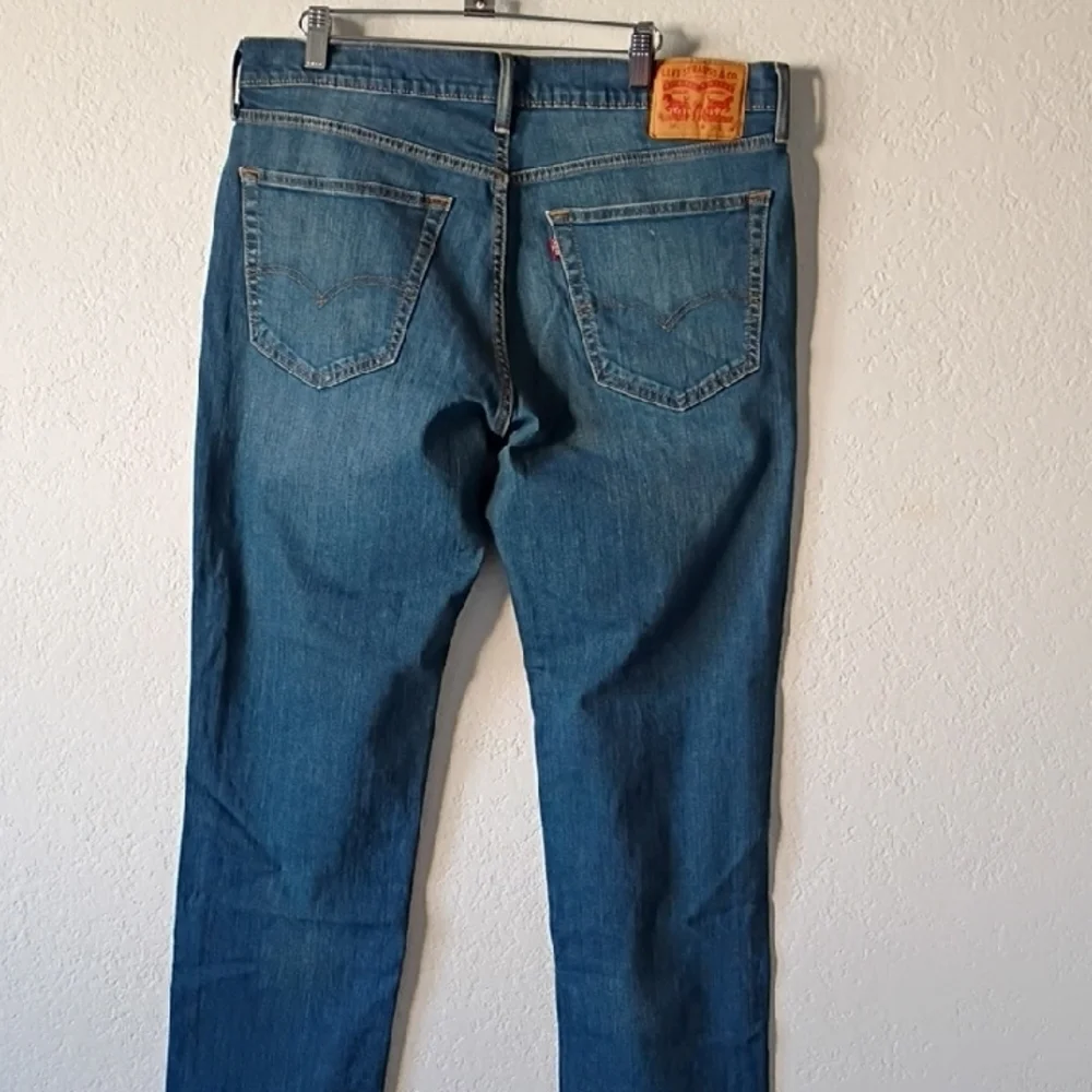 Levi's Classic Fit Straight Leg Men's Blue Jeans Size 36 X 34